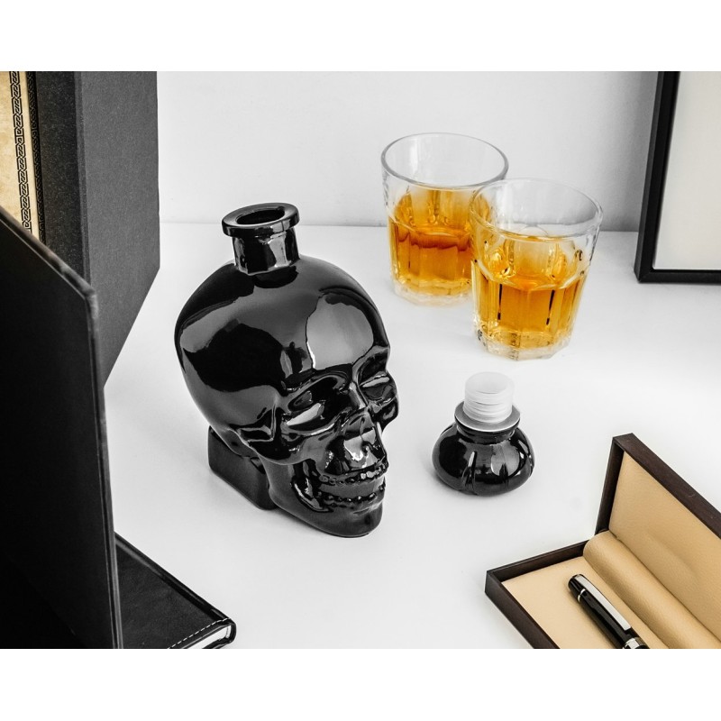 O sticlă unică în formă și culoare pentru băutura ta preferată SKULL negru 750 ml - 2 | YEO