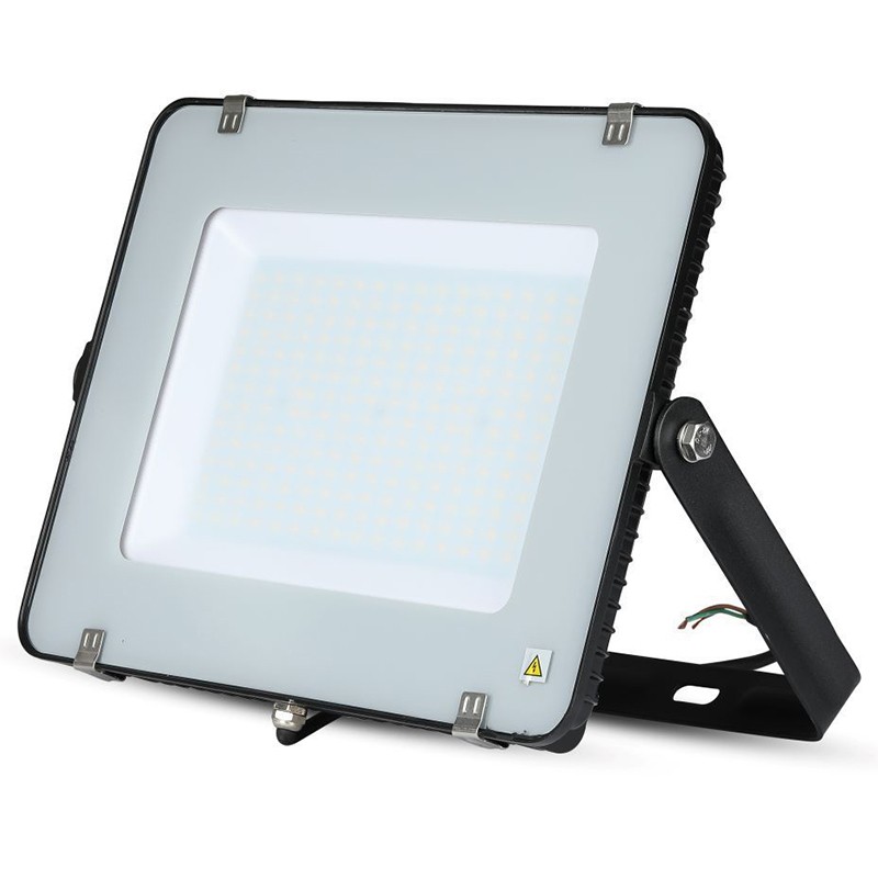 Reflector Led Smd 200w 6500k Ip65 Negru, Cip Samsung - 1 | YEO