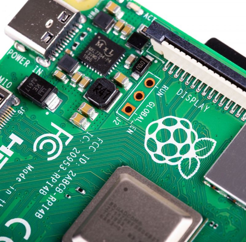 Raspberry Pi 4 Model B 2GB Ram - 4 | YEO